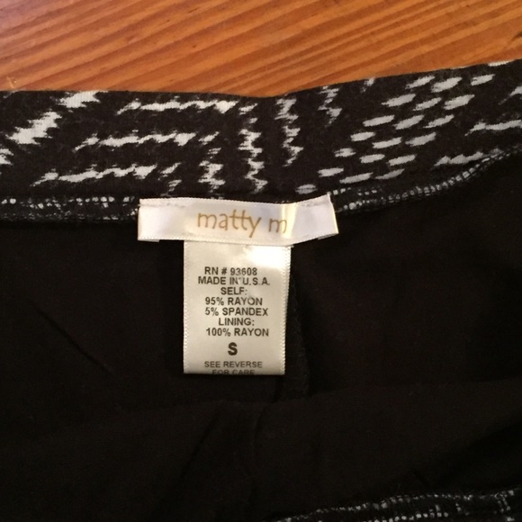 Jersey Knit Midi Pencil Skirt - Picture 3 of 3